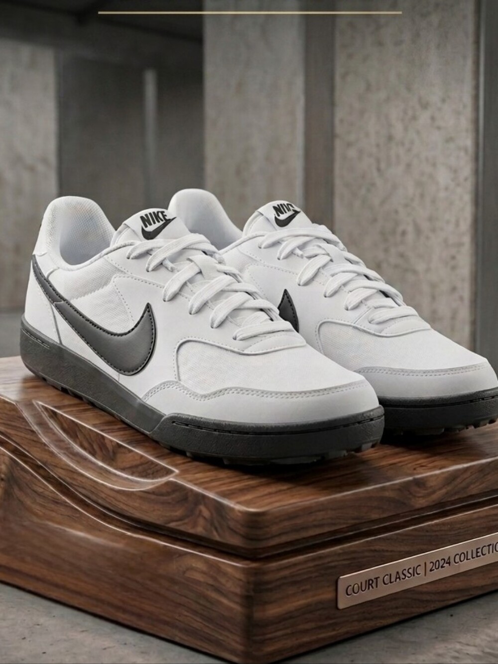 Nike Women's Terra Manta low-profile White Sneakers Size 9
